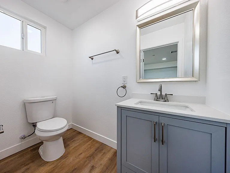 Huge 2, 3 & 4 Bed 2026 Townhomes — Photo 98