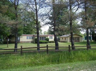 3945 Birchwood St, Beaverton, MI 48612