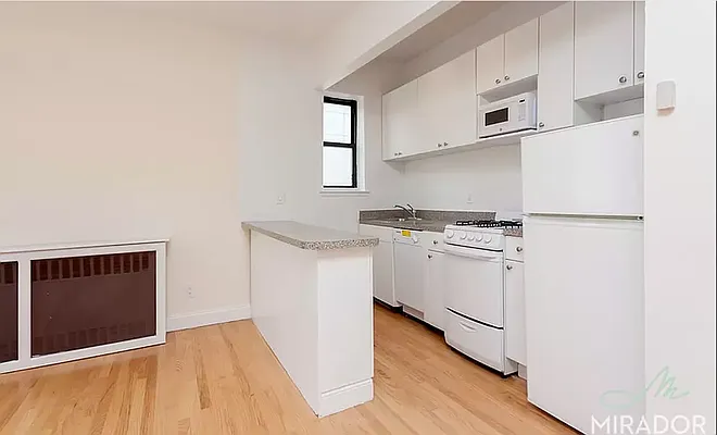 Rented by Mirador Real Estate | media 2