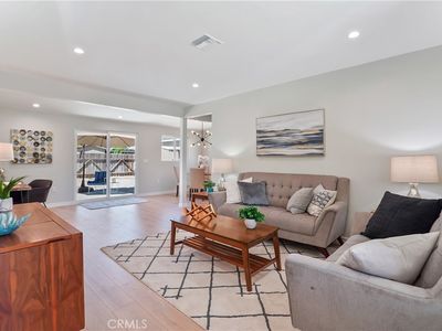7437 Jellico Ave, Van Nuys, CA, 91406