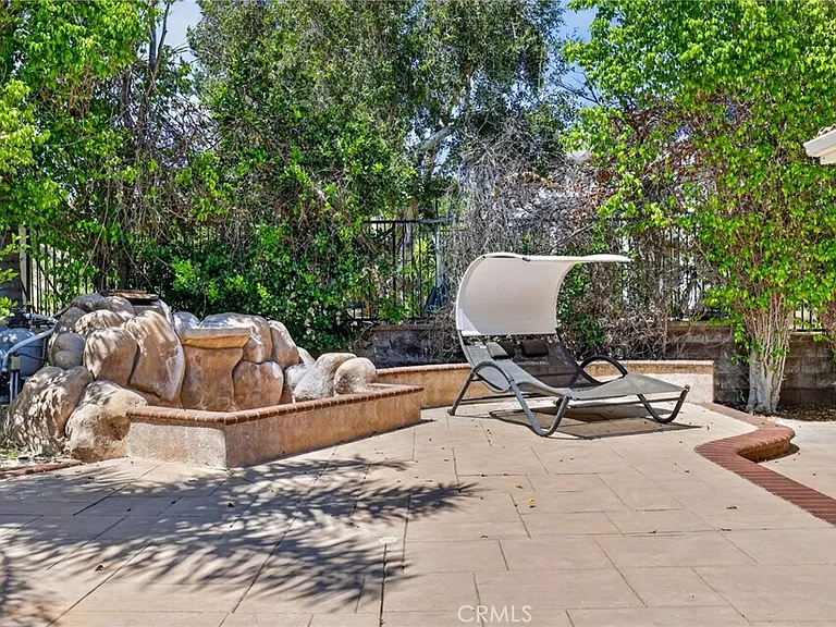 11217 Ravenna Ln — Photo 65