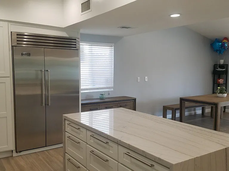8428 Lurline Ave — Photo 5