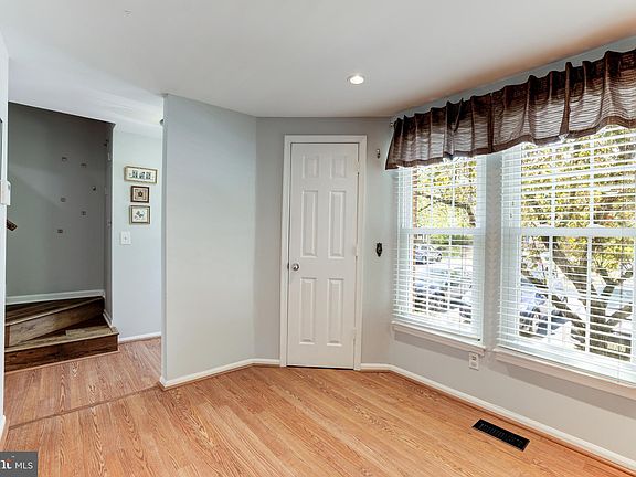 5th image of 6010 Sweet Pea Ct