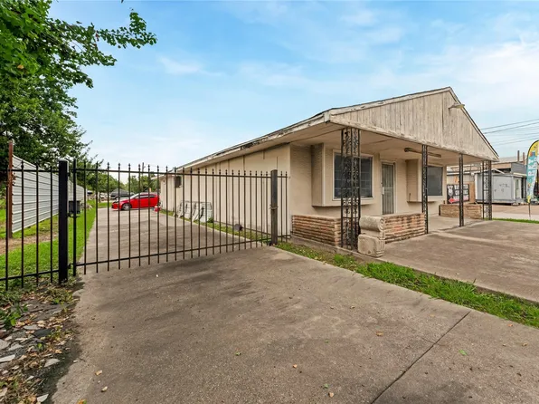 518 Westbrook Dr #1, Houston, TX 77037