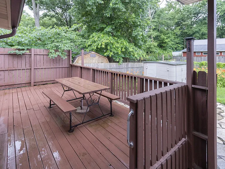 203 Edgewood Ave — Photo 24