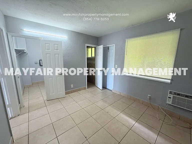 100 NW 30th Ave #8 — Photo 10