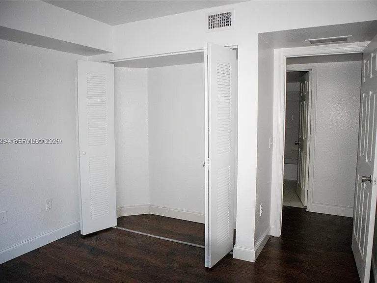 15470 SW 284th St #3201 — Photo 8