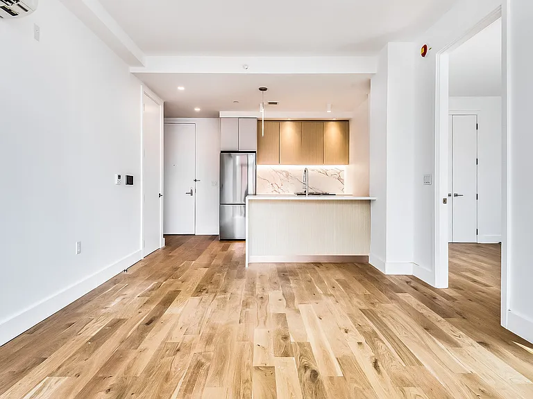 38-38 32nd St #910 — Photo 3