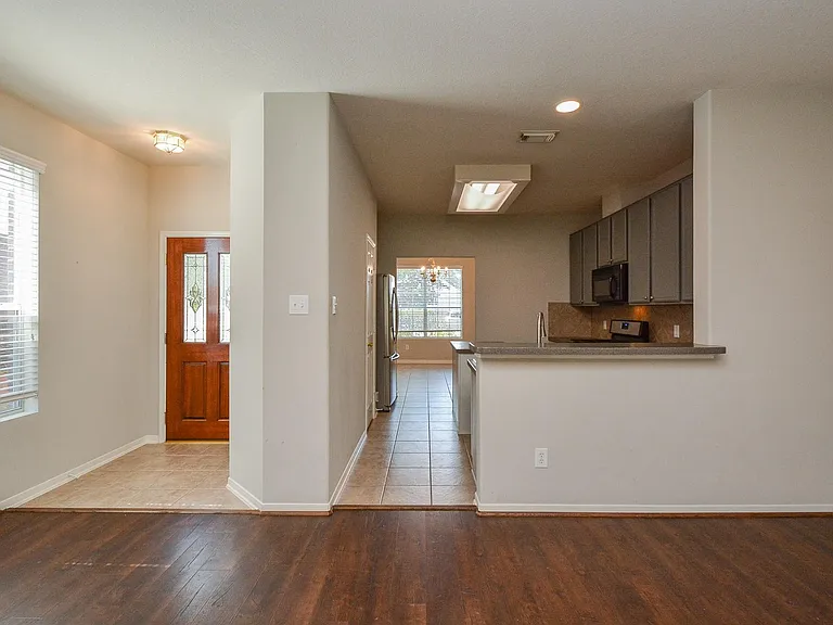 15506 Hickory Dale St — Photo 7