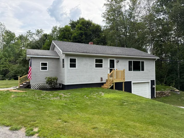 429 Route 3, Palermo, ME 04354