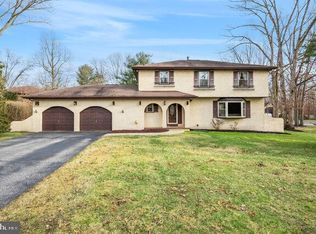 2 Ashley Ln, Berlin, NJ 08009