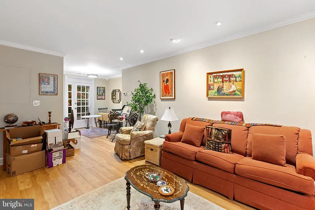 Fairlington Village — Photo 4