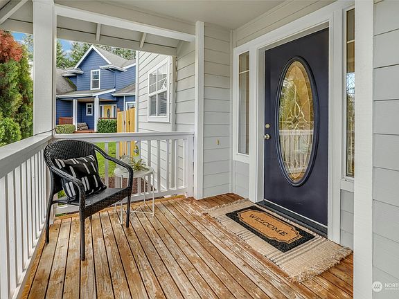 2nd image of 1268 NE Cameo Court