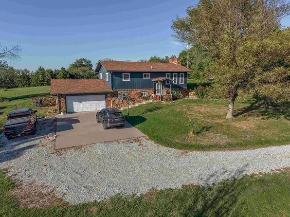 500 N Plum, Howard, KS 67349