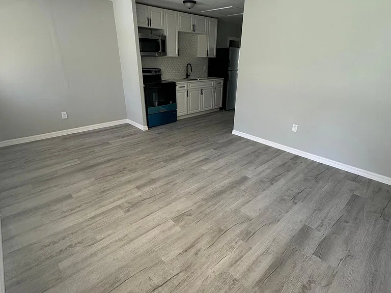 16 W Kelly St #16 — Photo 13