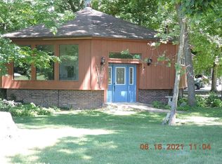 6877 E 1416 North Rd, Fairmount, IL 61841