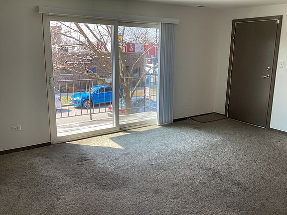 5th image of 6019 S Archer Ave Unit 2S