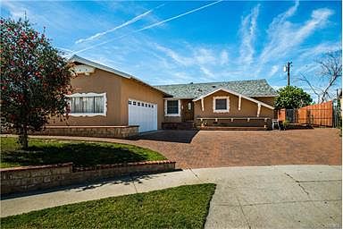 1st image of 12813 Cometa Ave