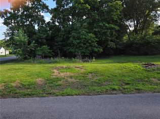 1000 E Pine St, Harrisonville, MO 64701