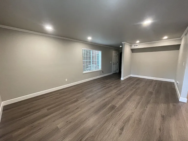 4400 Hemingway Dr #115 — Photo 19