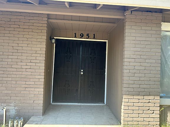 5th image of 1951 Chaparral Way