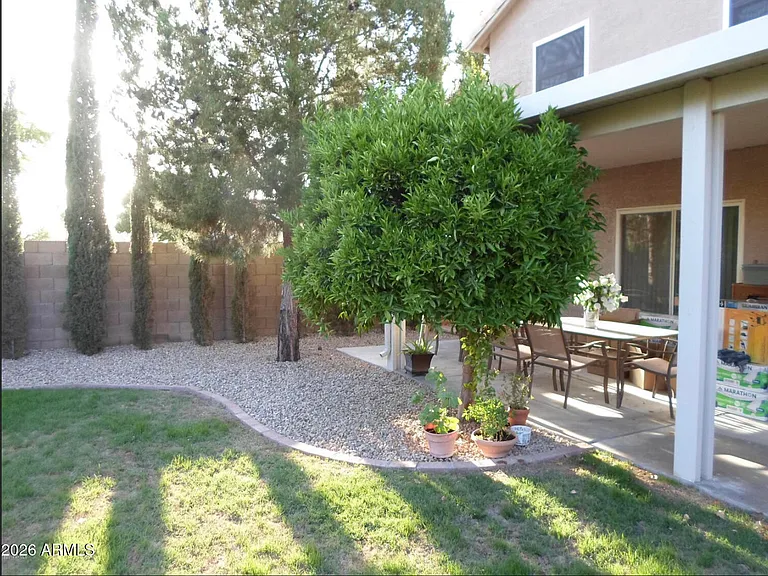 9307 E Wood Dr — Photo 6