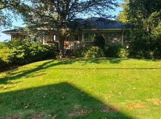 311 E Edsall Blvd #B, Palisades Park, NJ 07650