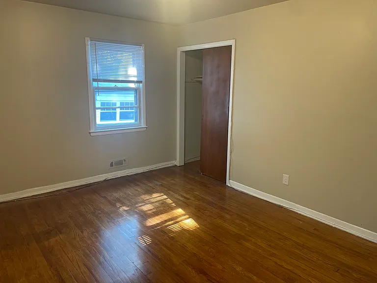 24 Grand Ave #1 — Photo 7