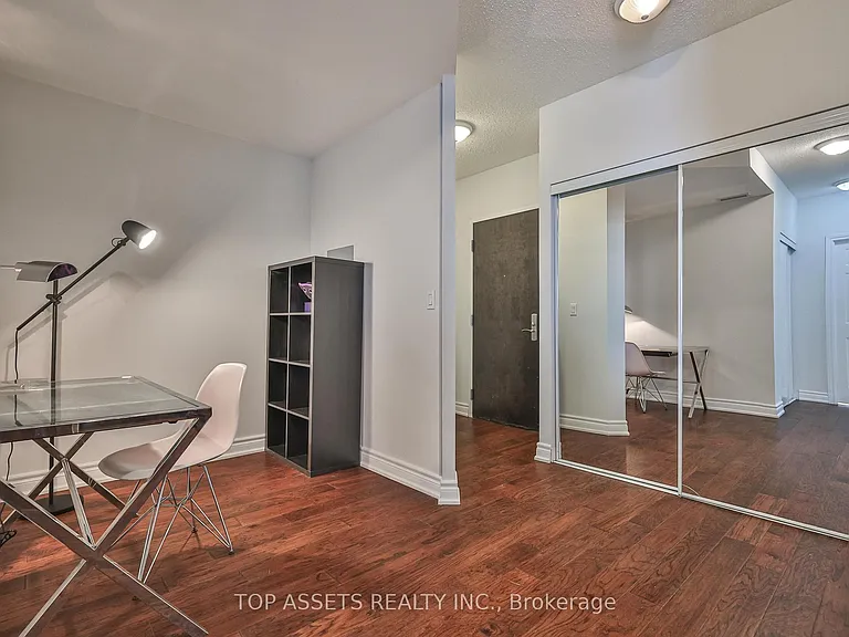 761 Bay St #3102 — Photo 40