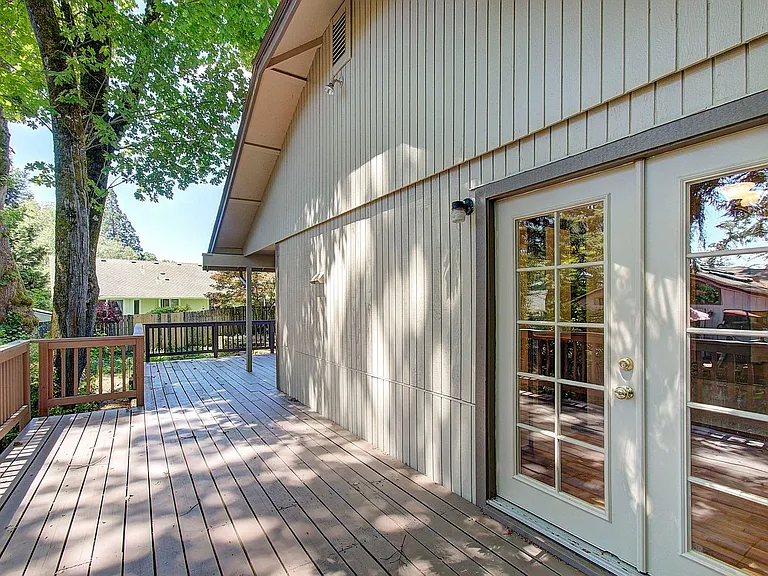 1114 SE 106th Ct — Photo 29