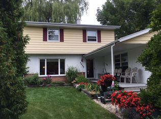 3020 Northbridge Dr, Racine, WI 53404