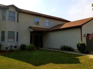 1307 Sturdy Rd, Valparaiso, IN 46383