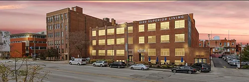 2125 Superior Ave E Photo 1