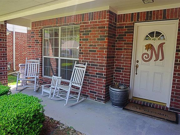 4th image of 20131 Glen Burn Ct
