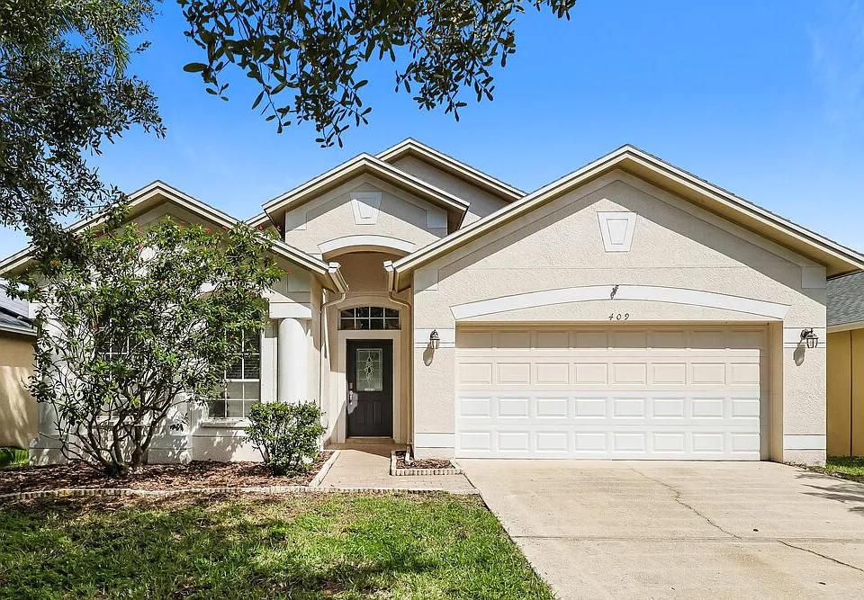 409 Delwood Breck St