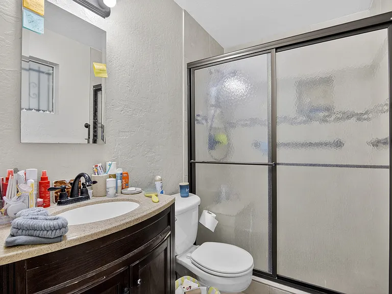 123 E Erie Dr — Photo 23