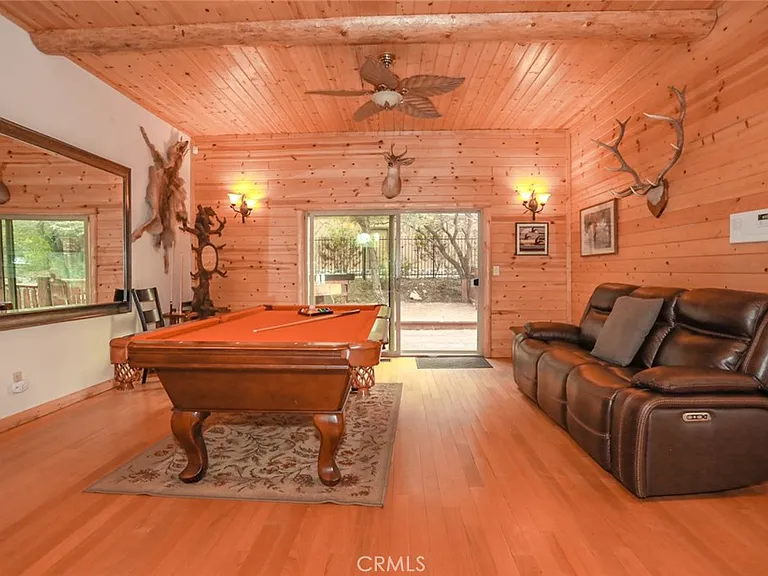 351 Glenwood Dr — Photo 7