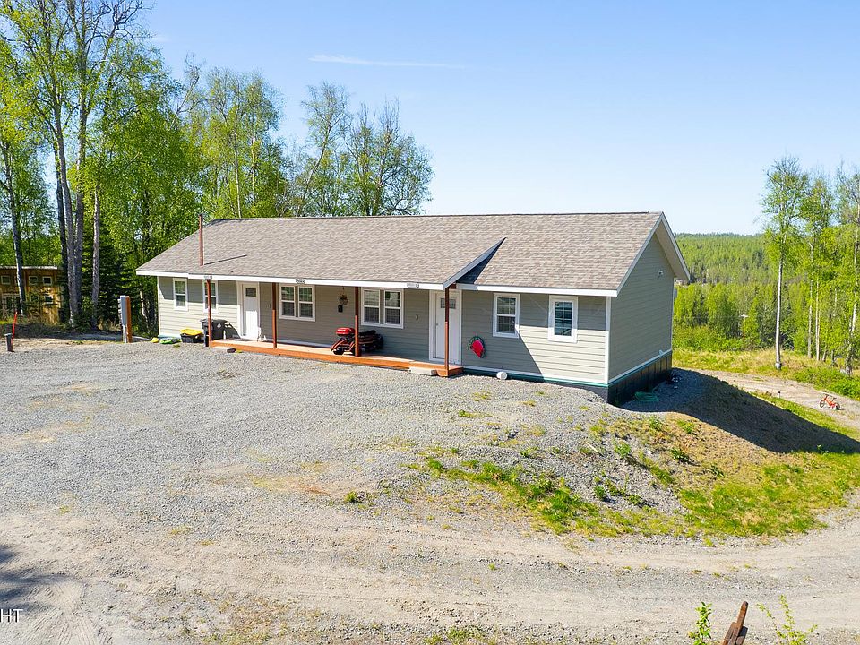 1st image of 38522 Birch Hill Dr