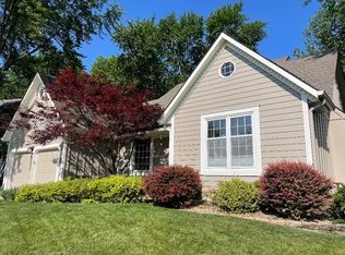 8408 Swarner St, Lenexa, KS 66219