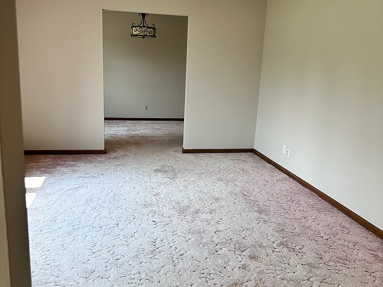 1041 N US Highway 421 — Photo 10