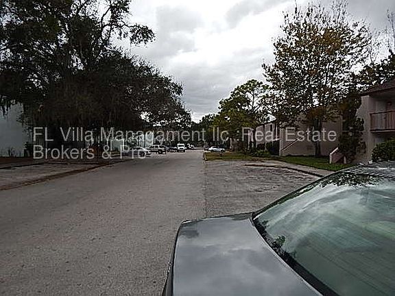 2nd image of 2624 Lemontree Ln