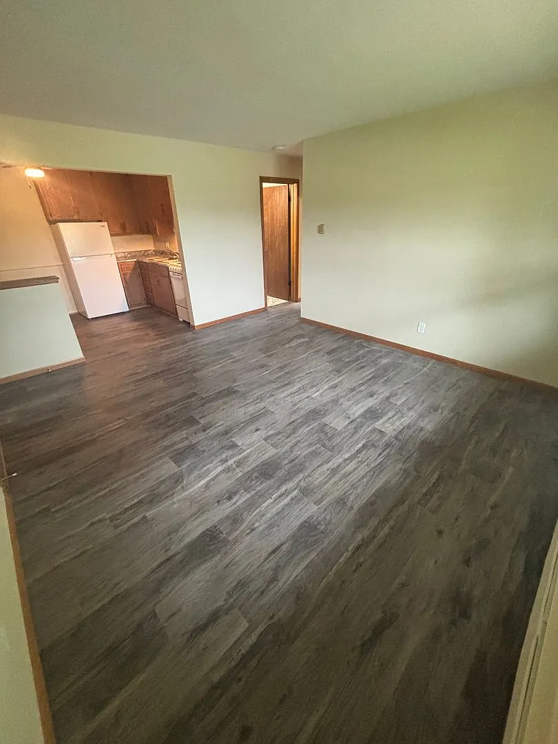 Rockville Apartments — Photo 2
