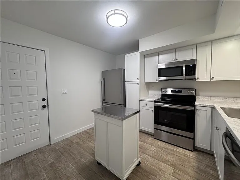 1258 Barbara Dr #105 — Photo 5