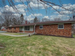 1029 Nagawicka St #B-1, Delafield, WI 53018