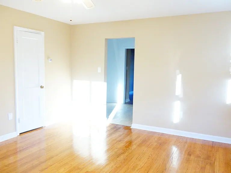 8203 Garland Ave — Photo 56