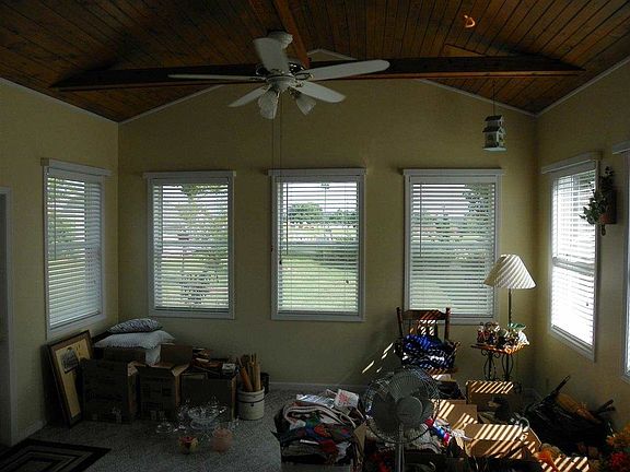 5th image of 514 Rose Hill Dr