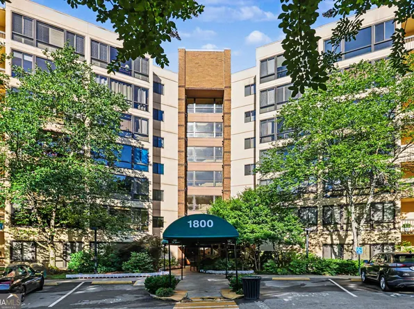 1800 Clairmont Lake #711, Decatur, GA 30033