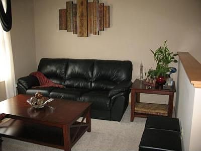 2nd image of 215 Green Ave