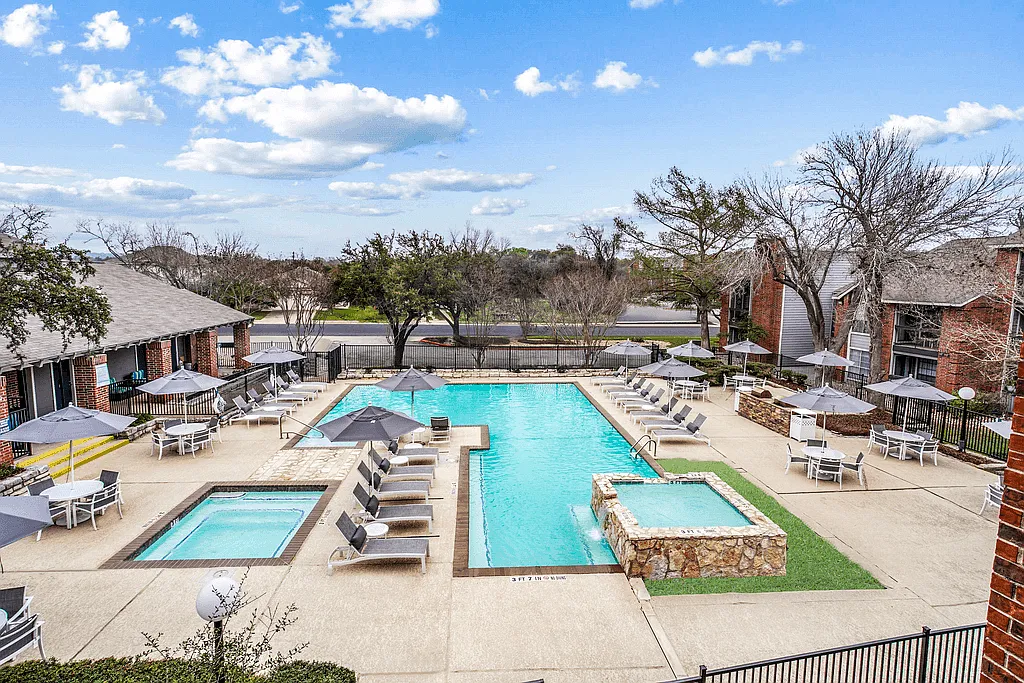 Landmark at Prescott Woods Apartment Homes — Photo 1