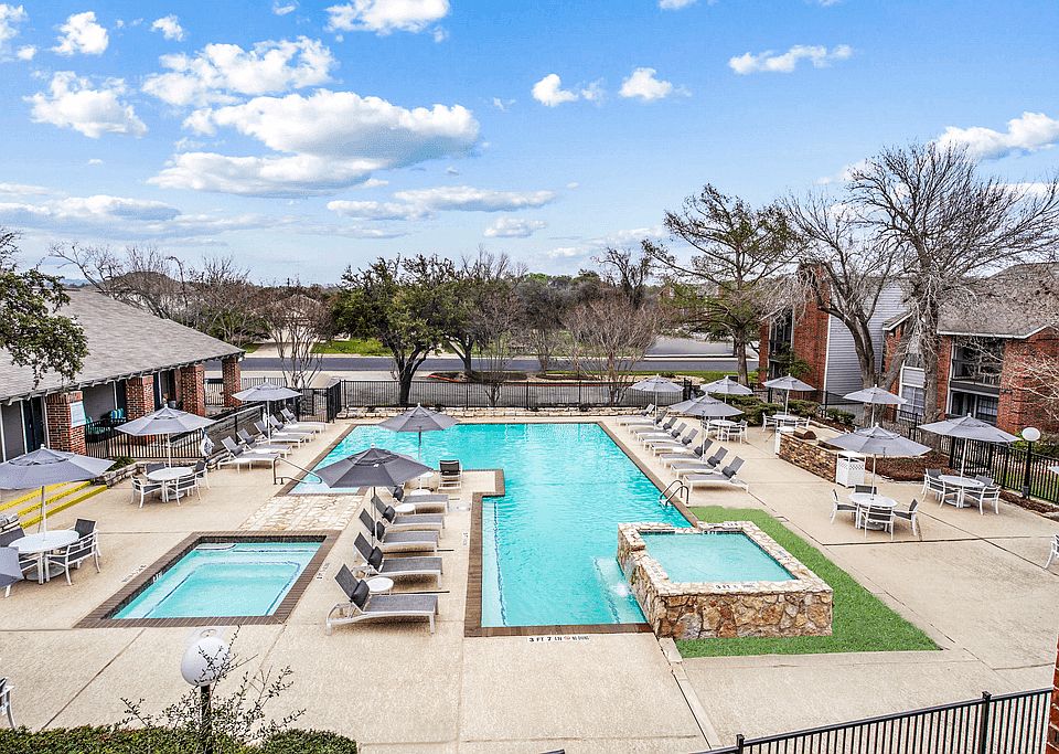 Landmark At Prescott Woods Apartment Homes - 2915 Aftonshire Way Austin ...